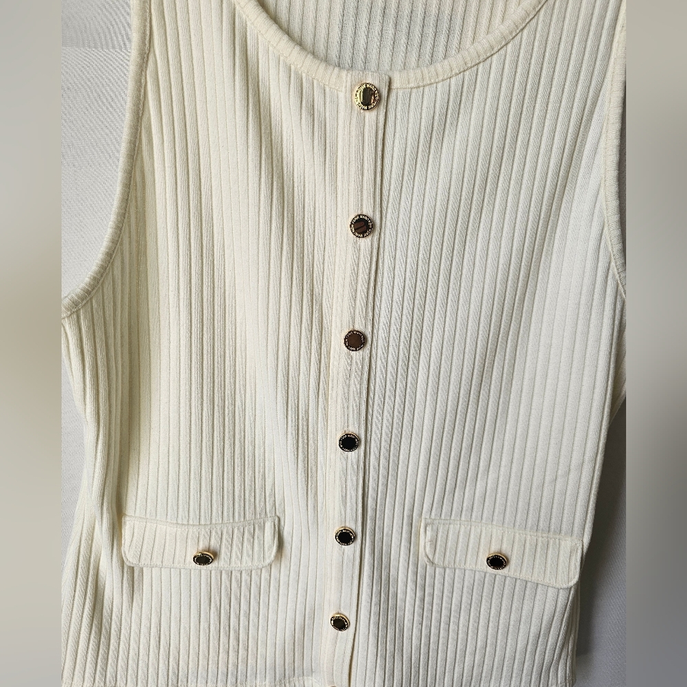 Marc New York Cream Ribbed Button-Front Tank with Gold Buttons - Picture 5 of 14